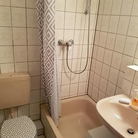 Zentrale - Uni Und Stadtmitte Fusslaufig Apartamento